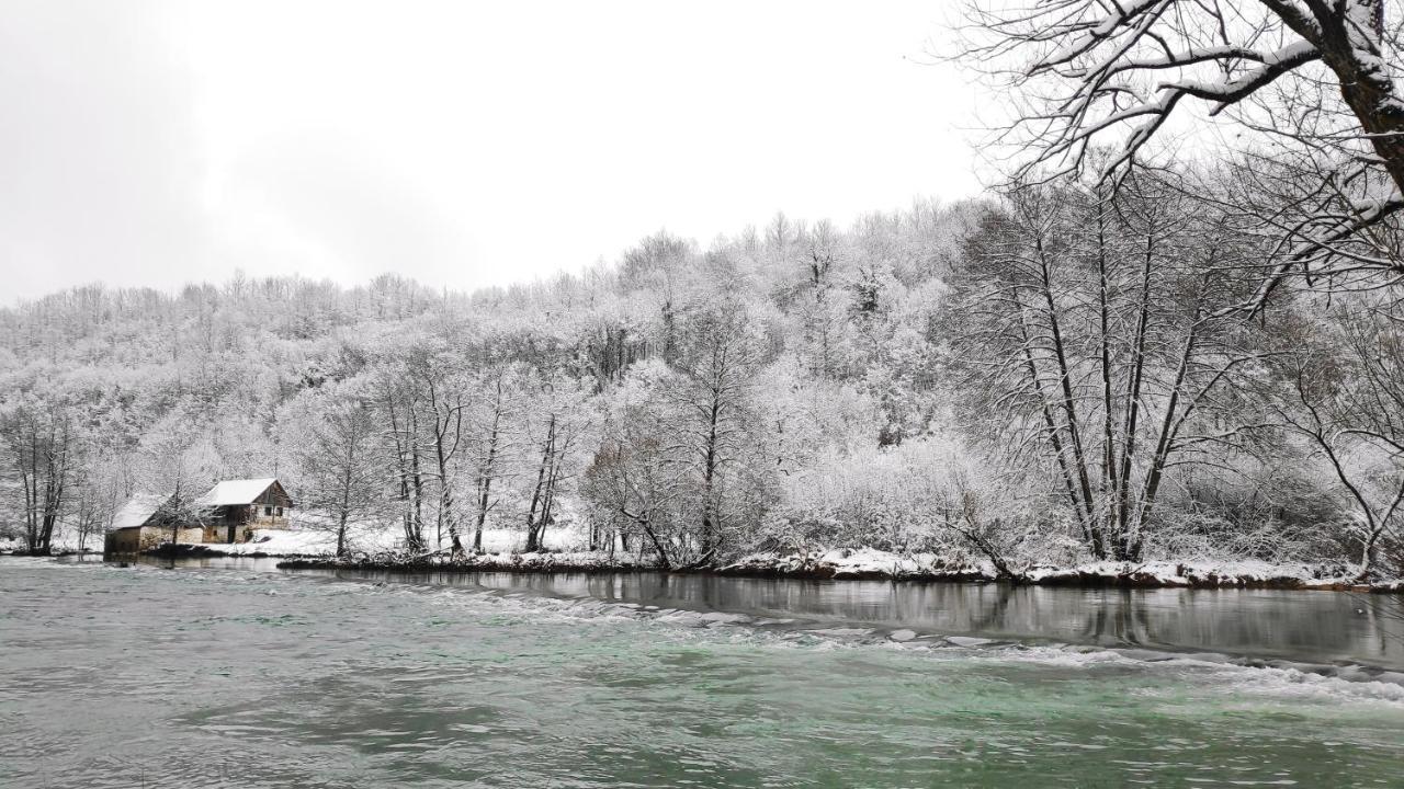 Smaragd River Near Rastoke & Plitvice Lakes Slunj Εξωτερικό φωτογραφία