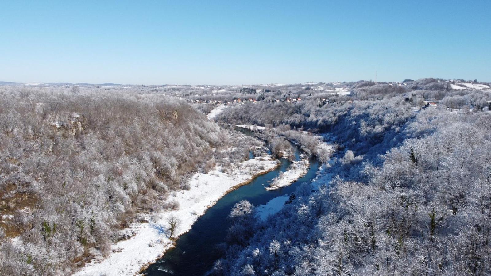 Smaragd River Near Rastoke & Plitvice Lakes Slunj Εξωτερικό φωτογραφία